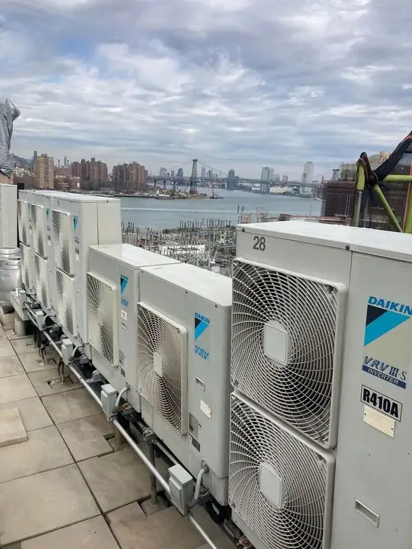 HVAC repair service for rooftop air conditioning units in Brooklyn